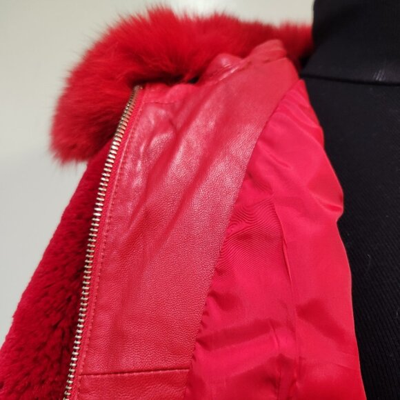 💥STUNNING!💥VTG 100% Lamb Leather, Genuine Fox & Rabbit Fur Cape Vest in Red - Picture 13 of 16